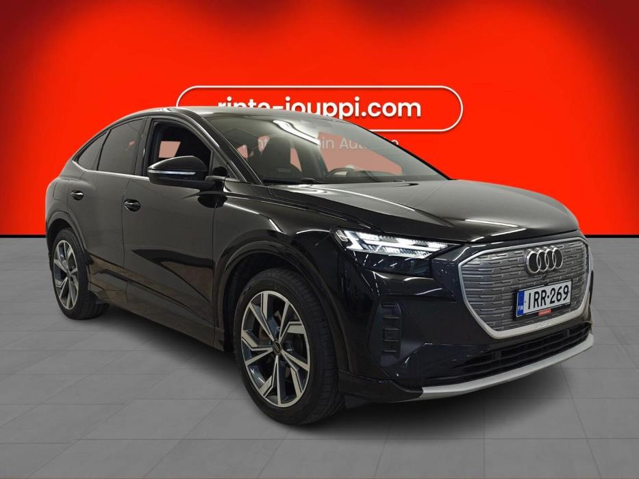 AUDI Q4 e-tron 2024