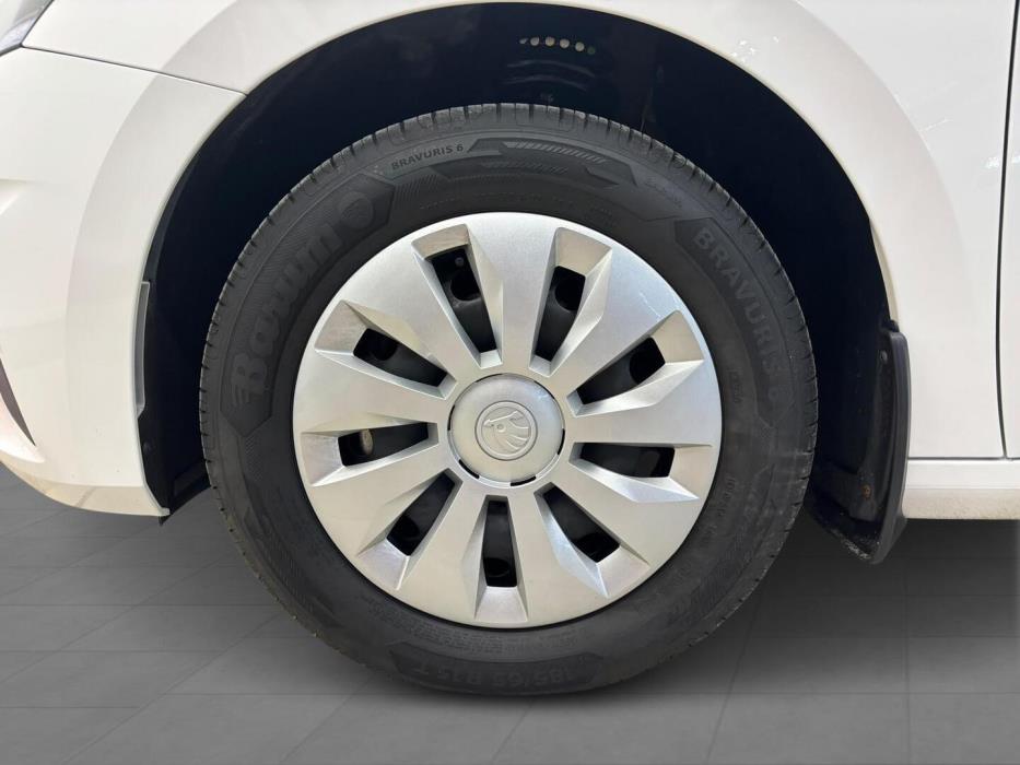 SKODA Fabia 2024