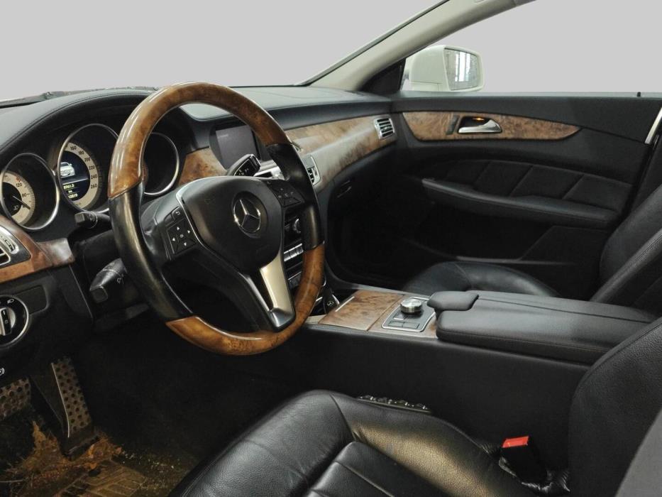 MERCEDES-BENZ CLS 2011