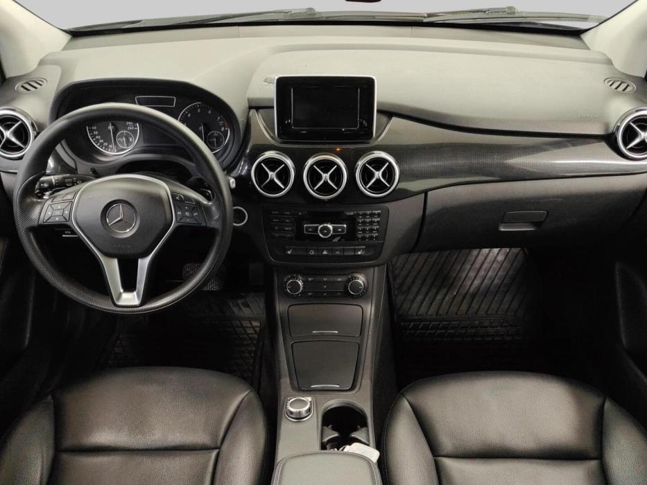 MERCEDES-BENZ B 2015