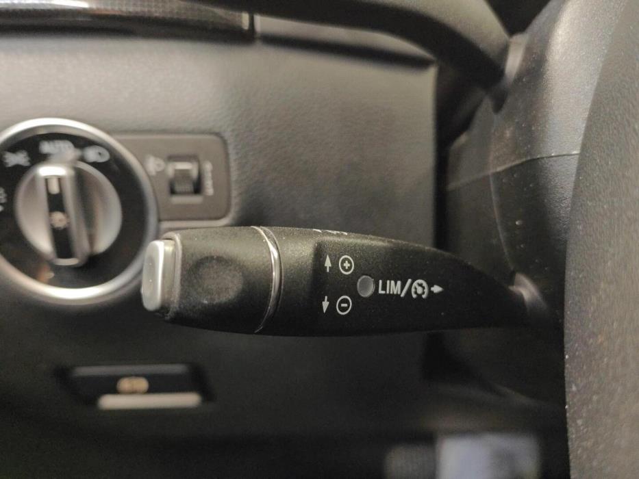 MERCEDES-BENZ B 2015