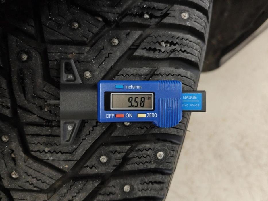 MERCEDES-BENZ B 2015