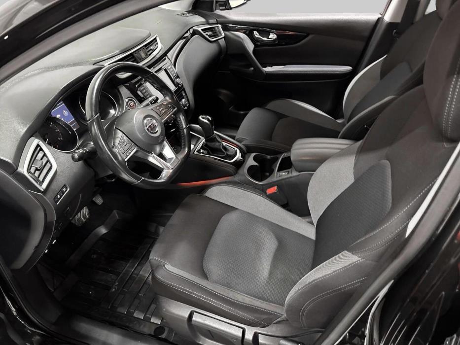 NISSAN Qashqai 2020