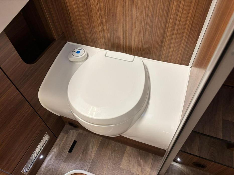 HYMER BMC-T 550 WHITE LINE 2021