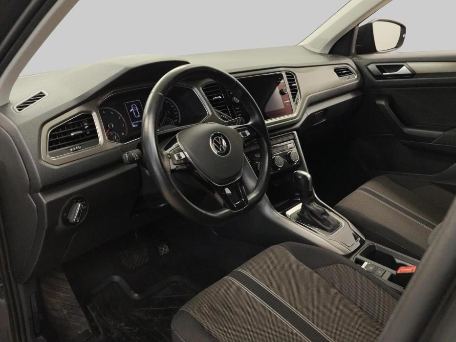 VOLKSWAGEN T-Roc 2021