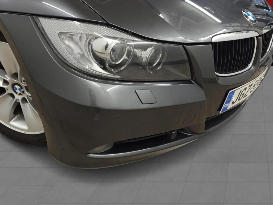 BMW 318 2007