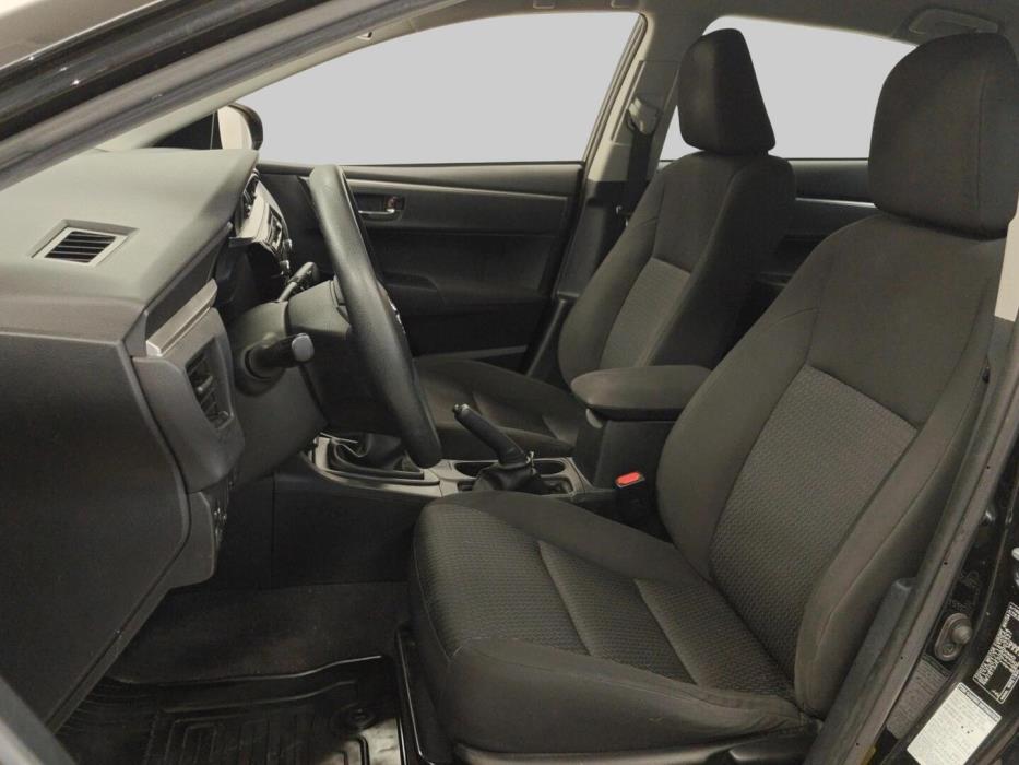 TOYOTA Corolla 2014