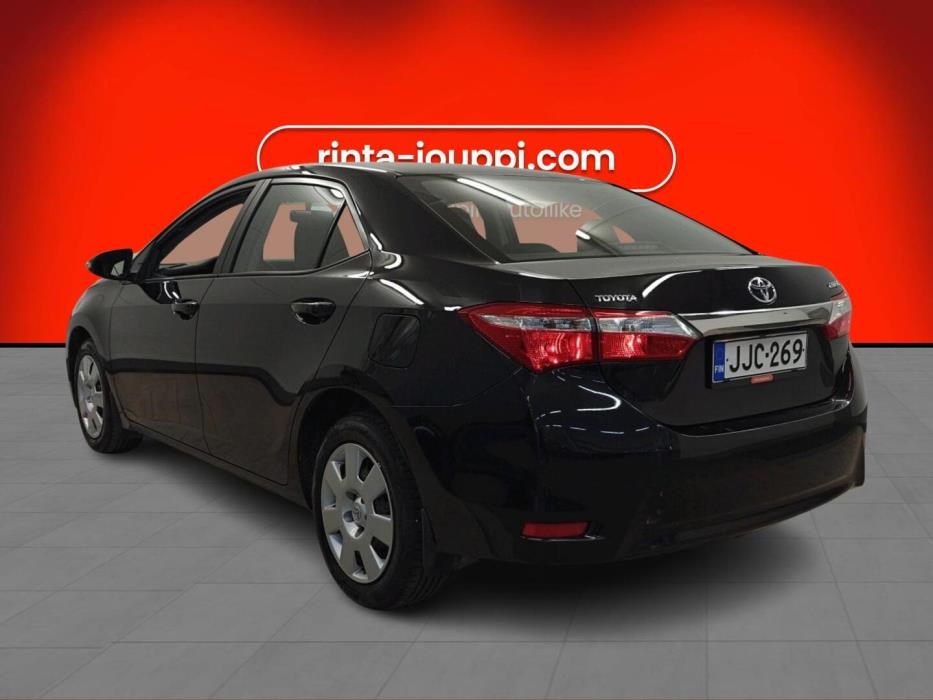 TOYOTA Corolla 2014