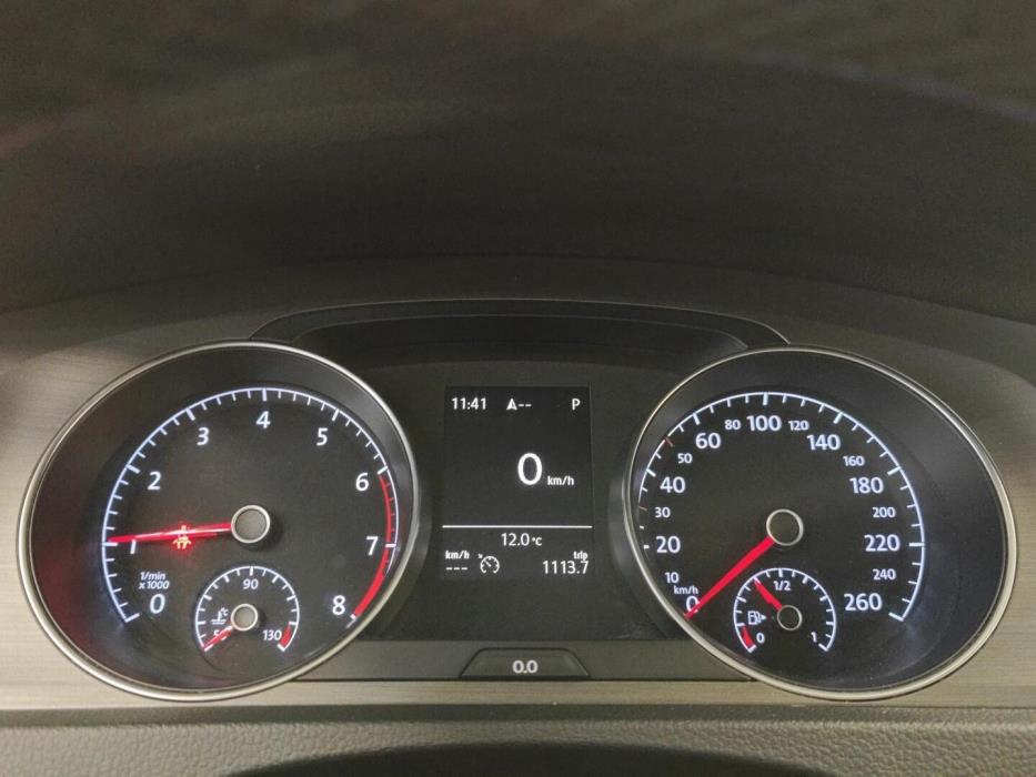 VOLKSWAGEN Golf 2014