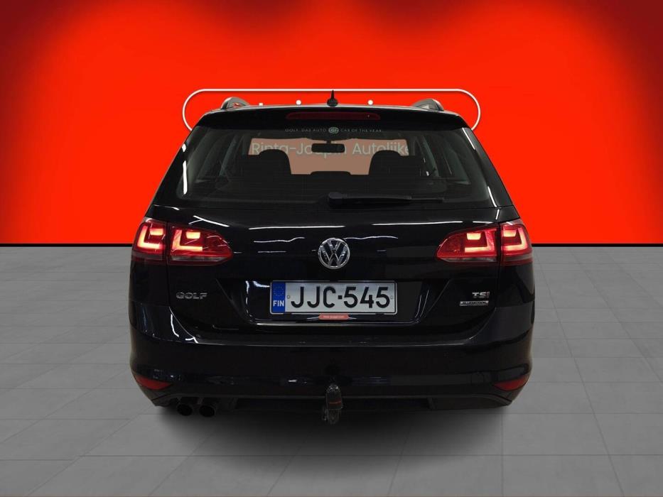 VOLKSWAGEN Golf 2014