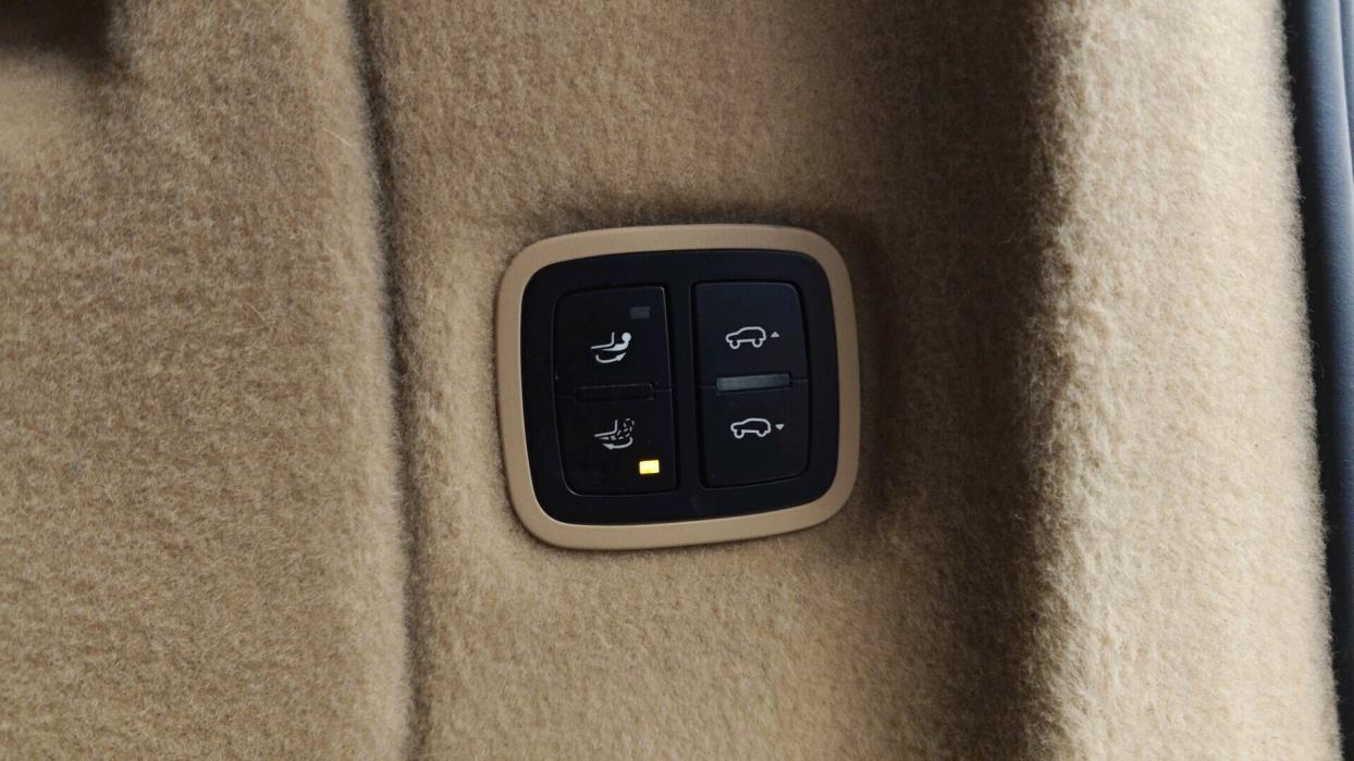 PORSCHE Cayenne 2015