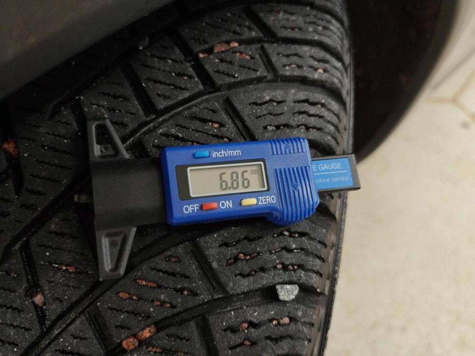 PORSCHE Cayenne 2015