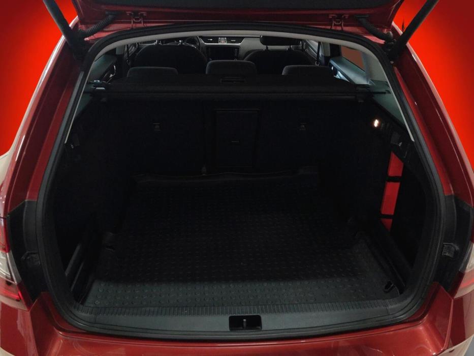 SKODA OCTAVIA 2017