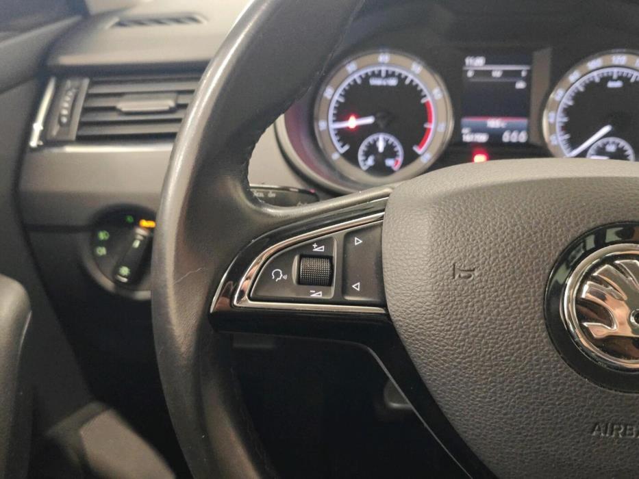 SKODA OCTAVIA 2017