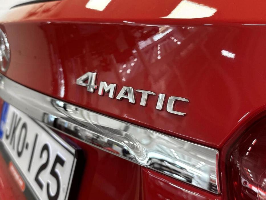 MERCEDES-BENZ GLA 2017