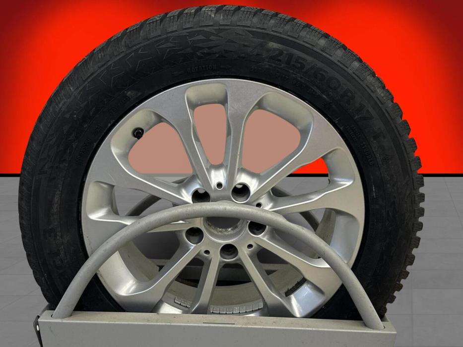 MERCEDES-BENZ GLA 2017