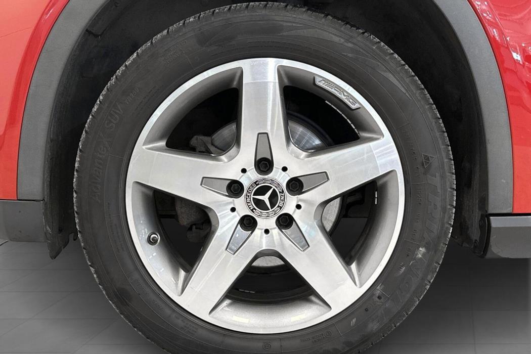 MERCEDES-BENZ GLA 2017