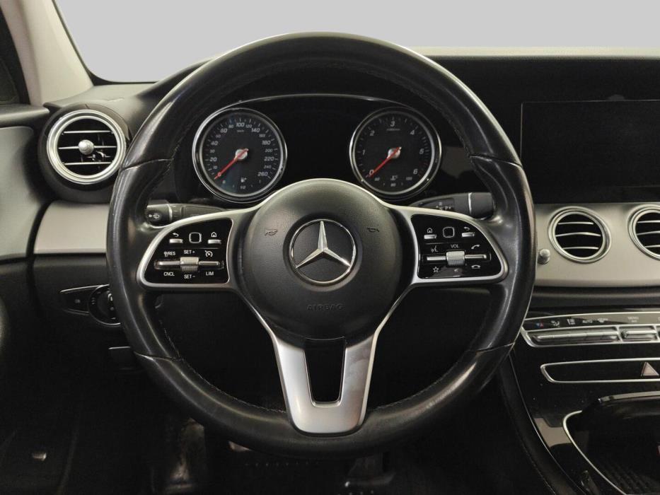 MERCEDES-BENZ E 2020