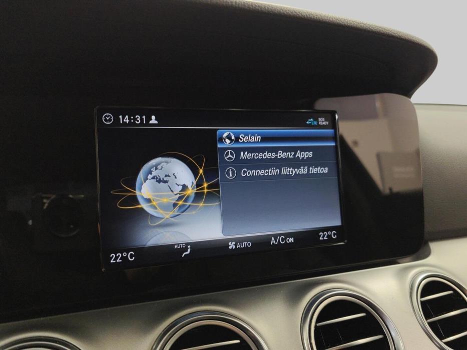 MERCEDES-BENZ E 2020