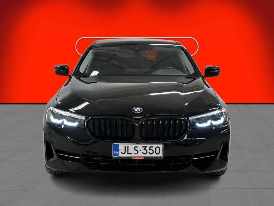 BMW 530 2021
