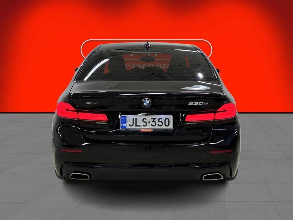 BMW 530 2021