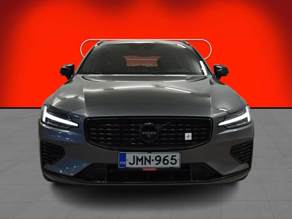 VOLVO V60 2020