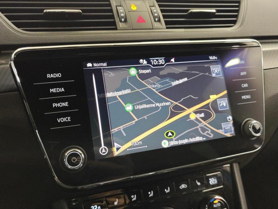 SKODA Superb 2022