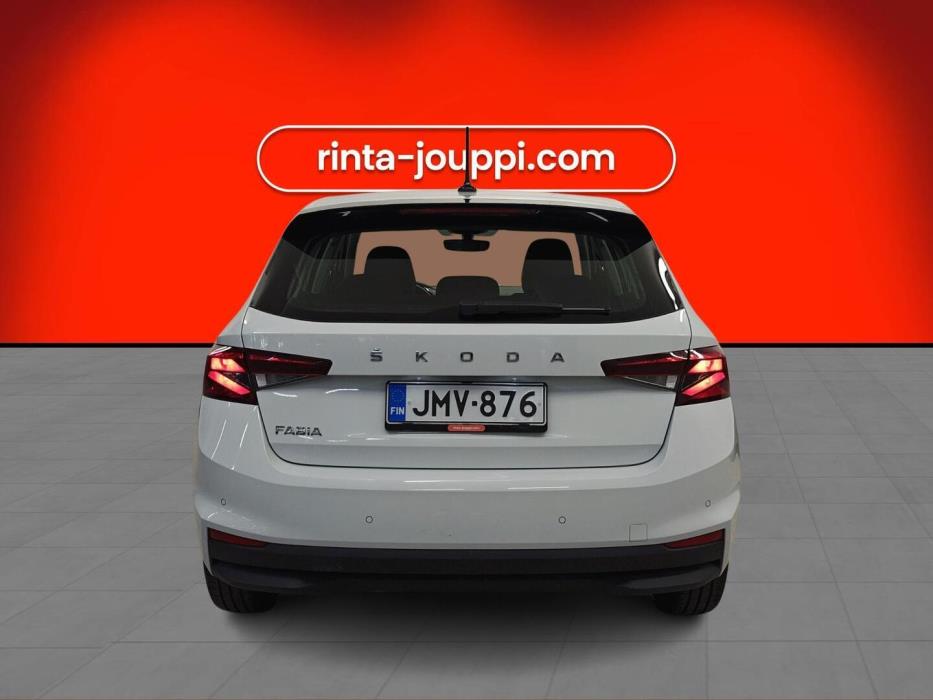 SKODA FABIA 2023