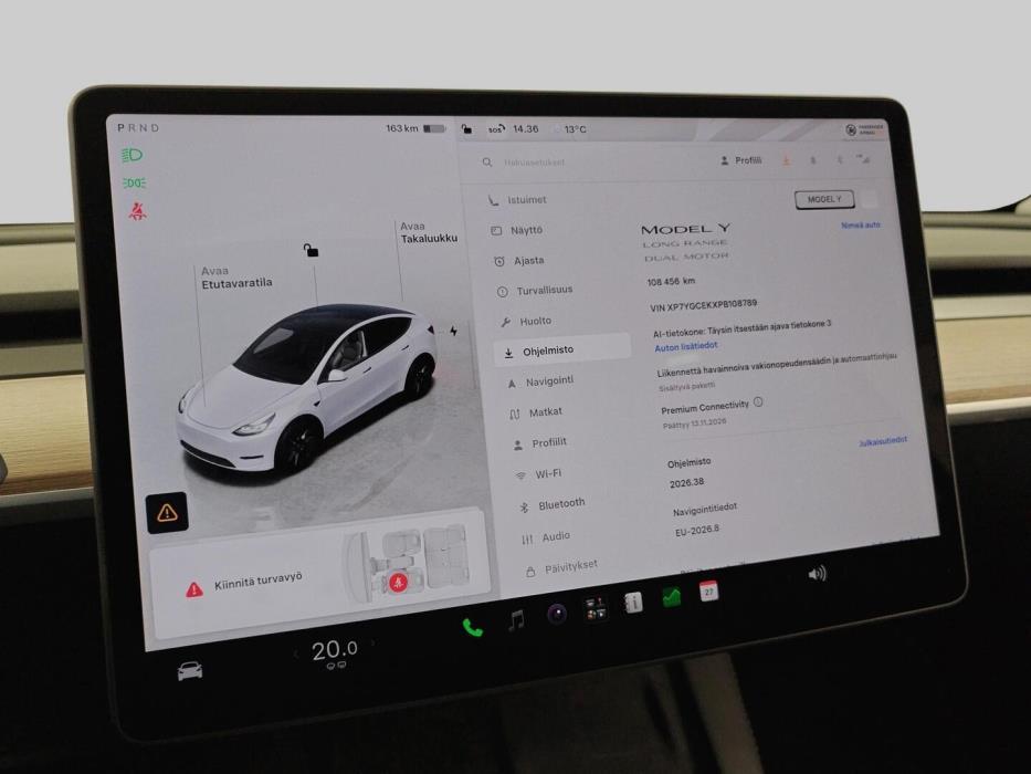 TESLA Model Y 2023