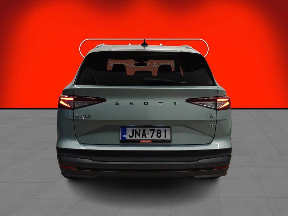 SKODA Enyaq 2023