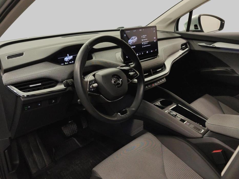 SKODA Enyaq 2023