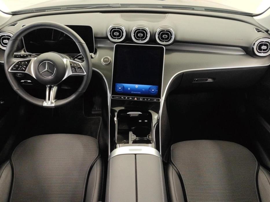 MERCEDES-BENZ C 2024
