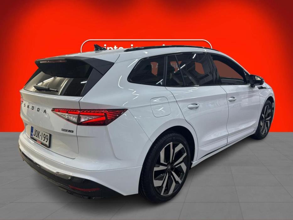 SKODA Enyaq 2025