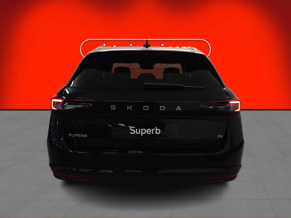 SKODA Superb 2026