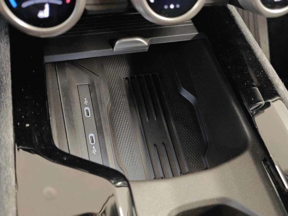 SKODA SUPERB 2026