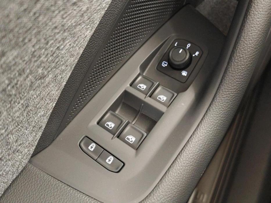 SKODA SUPERB 2026