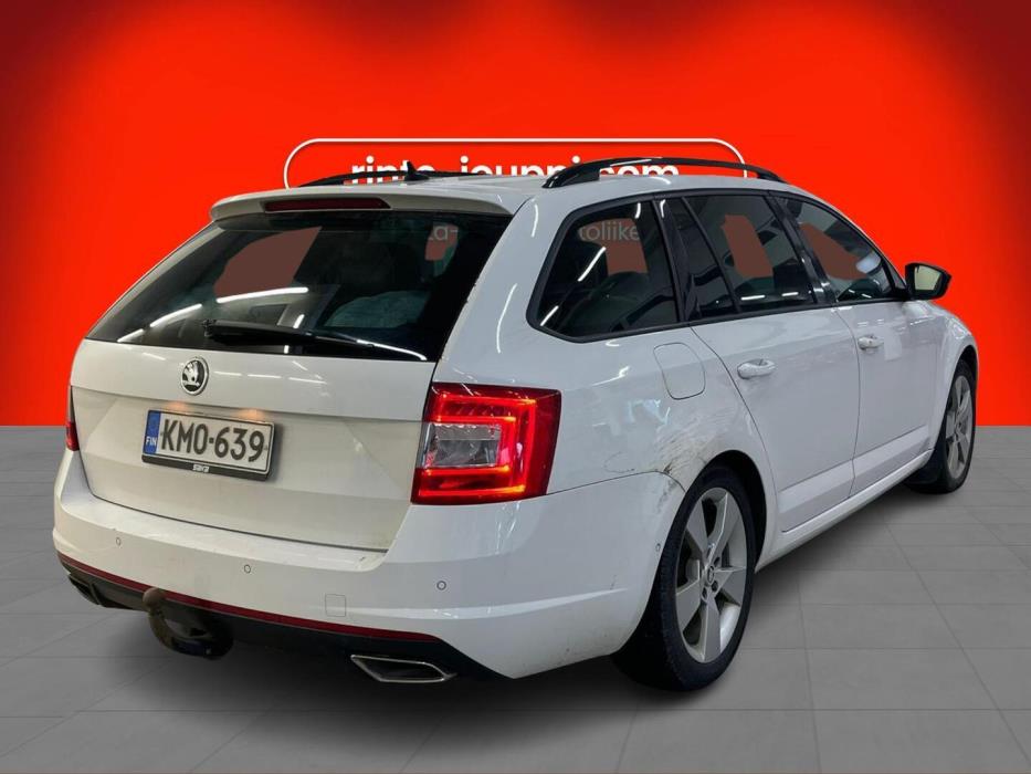 SKODA Octavia 2014