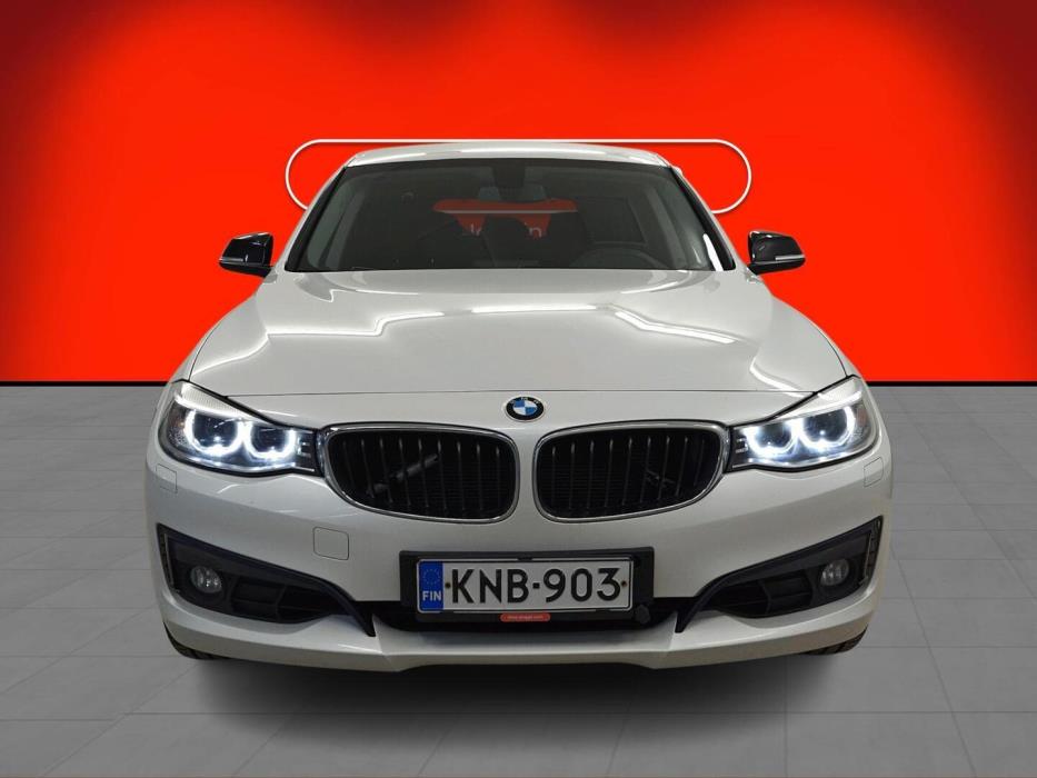 BMW 320 Gran Turismo 2014