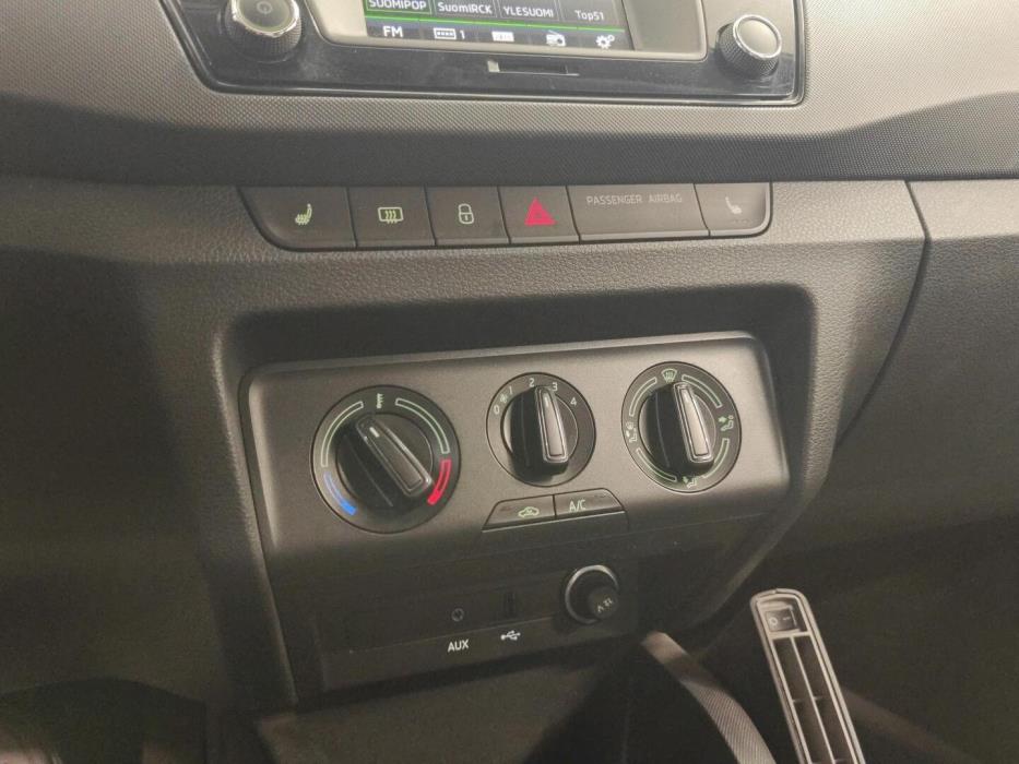 SKODA FABIA 2016