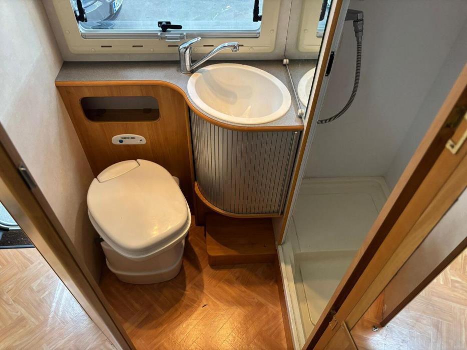ADRIA Stargo 670 SP 2004