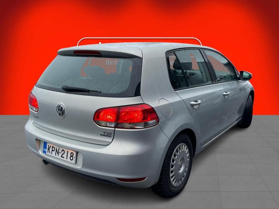 VOLKSWAGEN Golf 2011