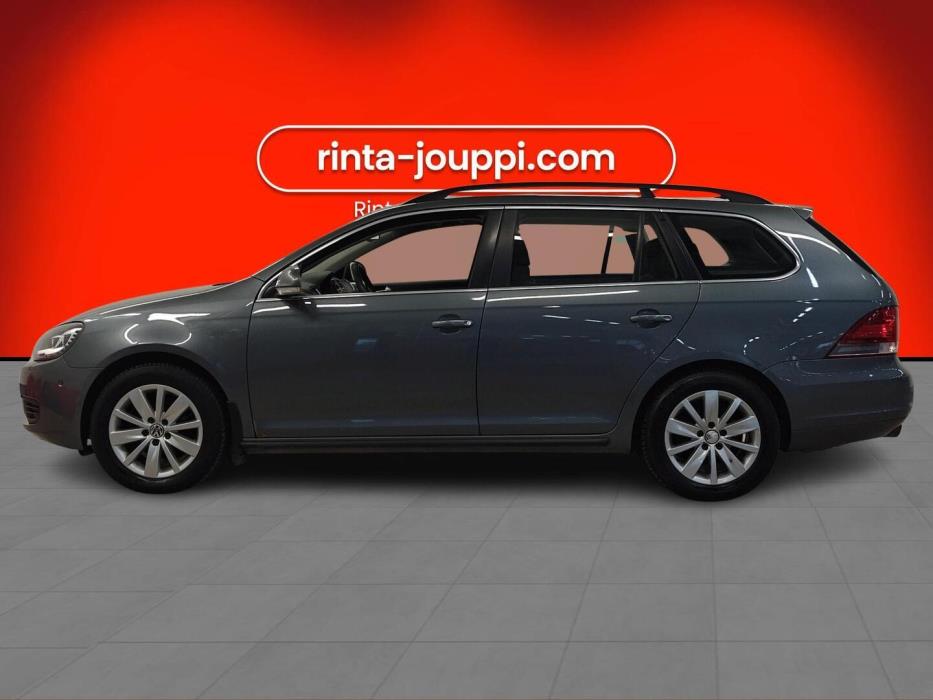 VOLKSWAGEN Golf 2012