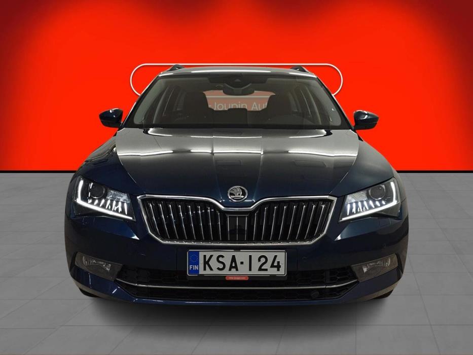 SKODA SUPERB 2016