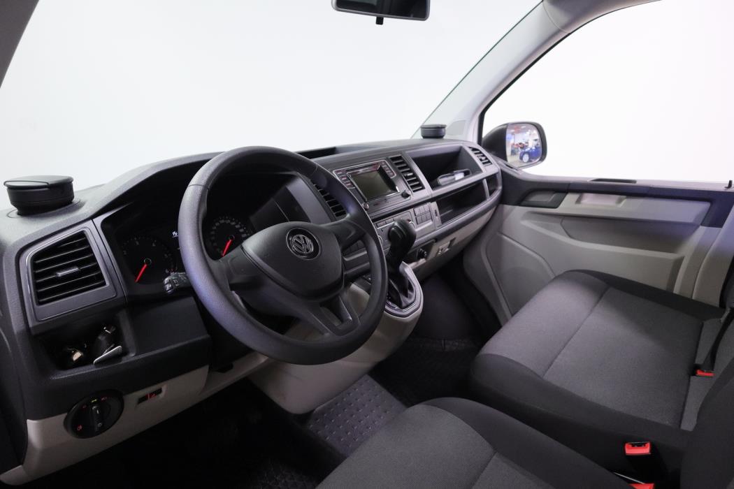 VOLKSWAGEN Transporter 2017