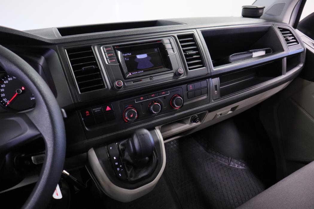 VOLKSWAGEN Transporter 2017