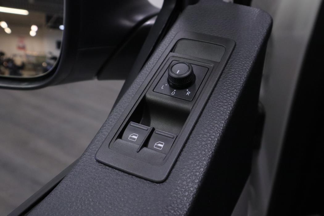 VOLKSWAGEN Transporter 2017