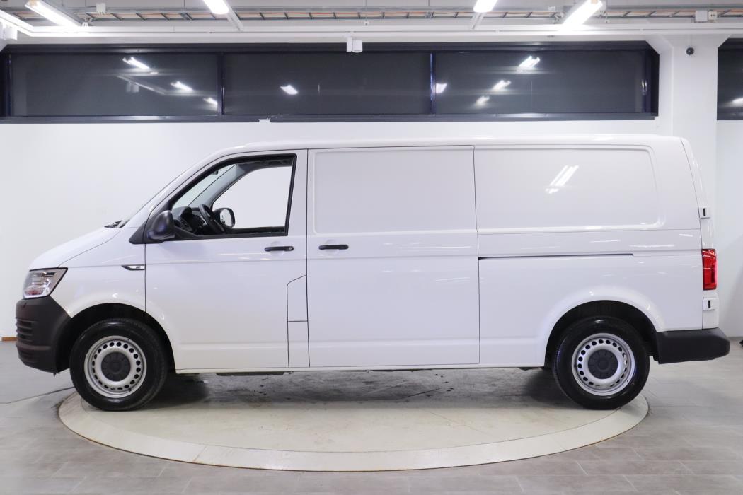 VOLKSWAGEN Transporter 2017