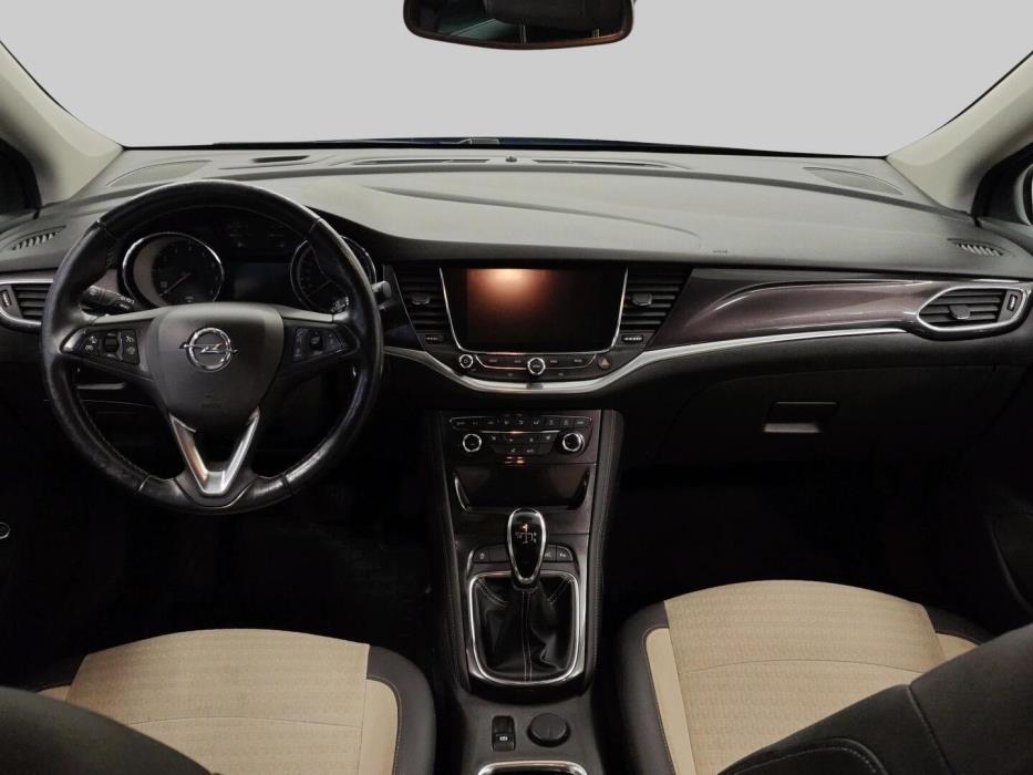 OPEL Astra 2018