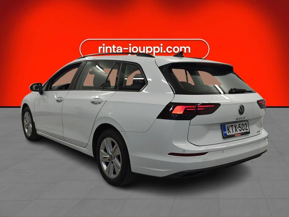 VOLKSWAGEN Golf 2021