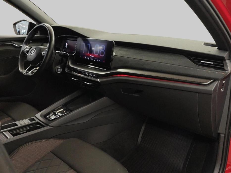 SKODA Octavia 2024